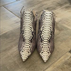 Steven Madden snakeskin heels